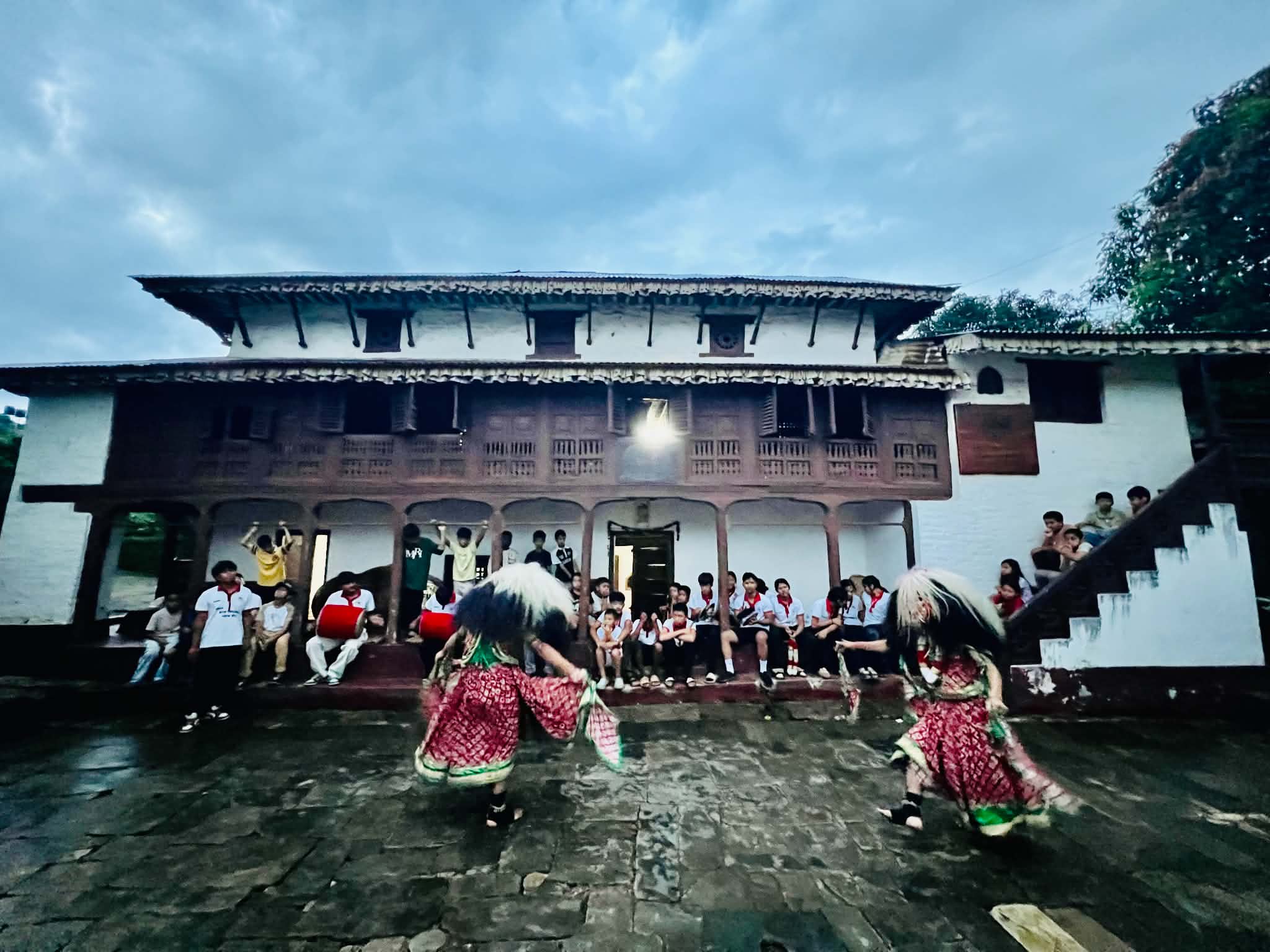  ‘शताब्दी घर’मा लाखेको मैझारो